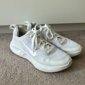 Nike Wearallday Sneakers